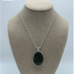 Stella & Dot Sanibel Pendant Reversible Necklace in Silver